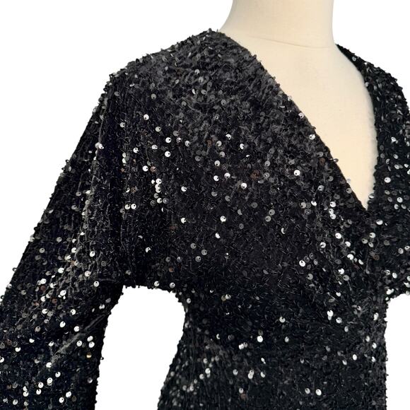 Fashion Nova One and Only Sequin Velvet Gown in Black Size Large NWOT - Picture 7 of 16